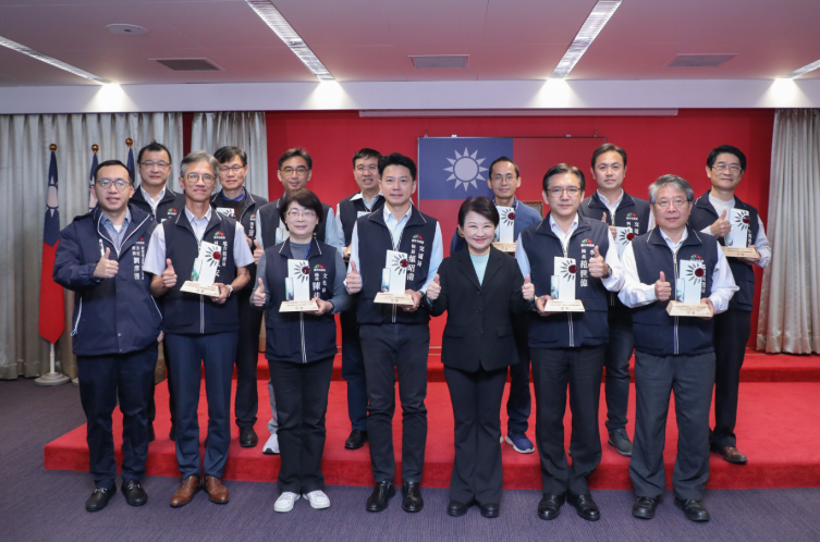臺中地政改革領先全國！創新科技確保市民不動產權益