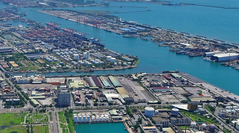 高市府嚴正澄清亞灣25年未開發說法不實！特倉區都市計畫已納通檢、開發中