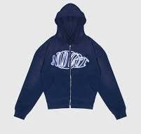 NoClout France Clothing &ndash; The Perfect Blend of Style and Comfort in France