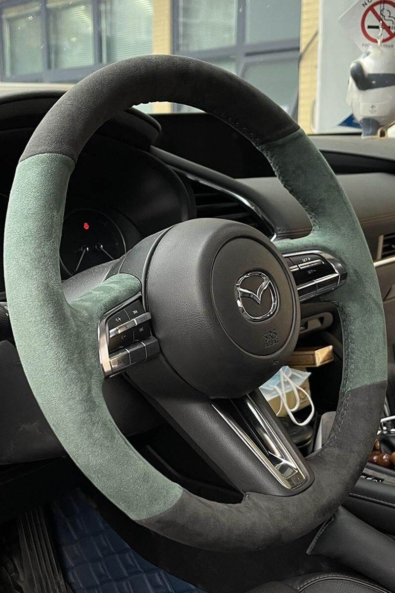 5 Smart Reasons to Upgrade Steering Wheel Upholstery