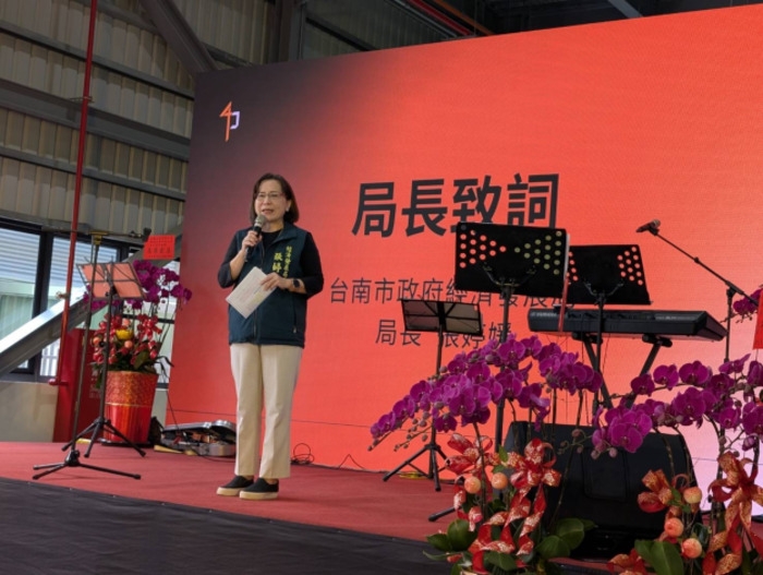 臺南經發局推動轉型　徠碩企業從農地工廠邁向航太之翼成模範案例