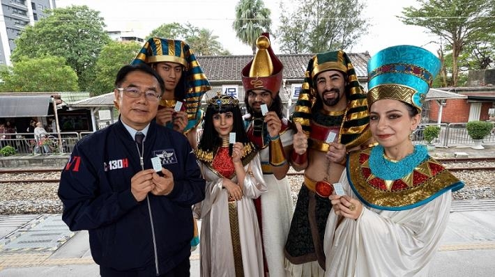 臺南奇美博物館《埃及之王：法老》已吸引逾15萬人次參觀　清明連假推出限量Q版法老貼紙活動提升人潮