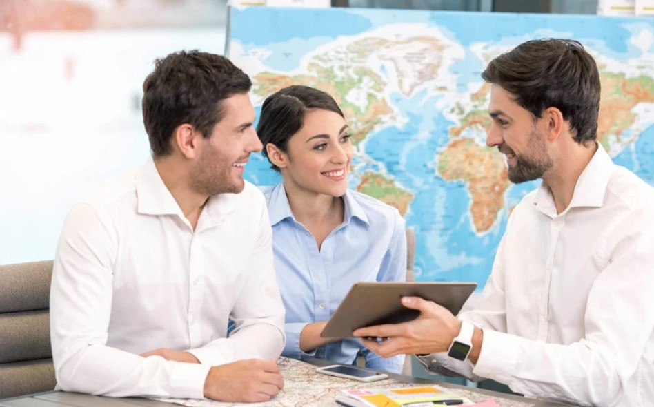 Why New Travel Agents Must Prioritize Professional Indemnity Insurance Before Launching