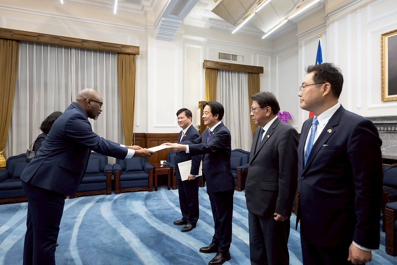 賴清德總統接受聖文森國新任駐臺大使呈遞到任國書　盼臺聖邦誼穩固發展實現互惠共榮
