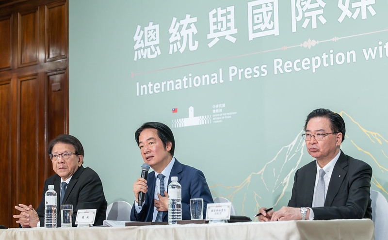賴清德總統與國際媒體茶敘登場　盼世界更了解民主、自由、堅定、繁榮的民主臺灣