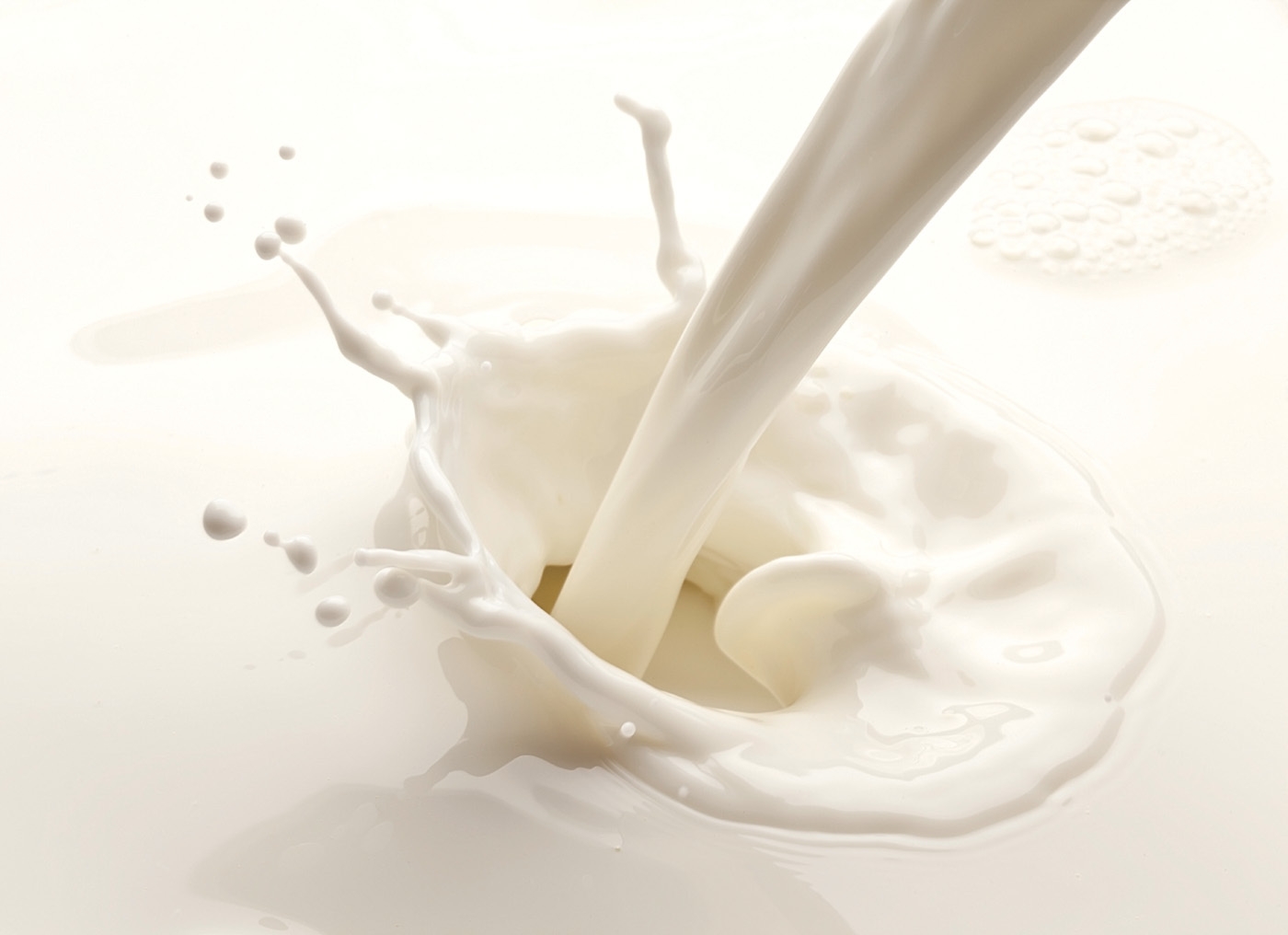 How High Calcium Milk Supports Strong Bones and Better Health