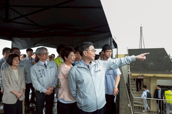 行政院長卓榮泰視察臺南新營糖廠活化規劃　串聯糖鐵五分車與文化資產　推動溪北發展實現均衡臺灣