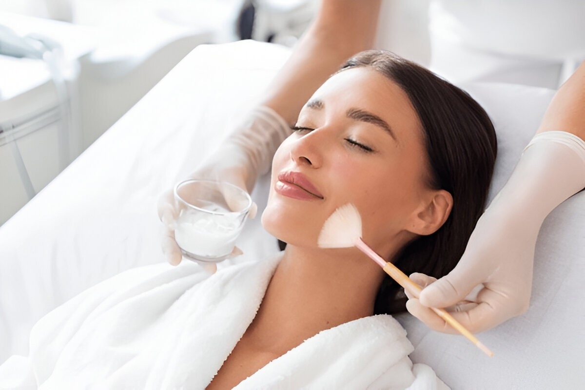 How Chemical Peels Support Collagen Production